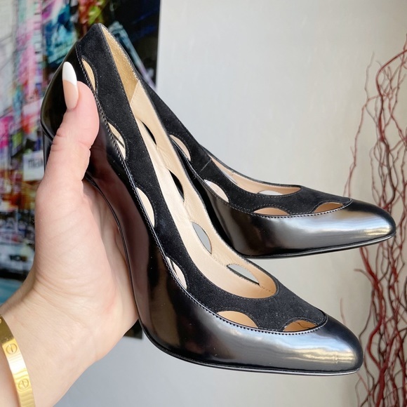 🆕 Giorgio Armani Leather & Suede Cut Out High Heel Pumps - Picture 2 of 12